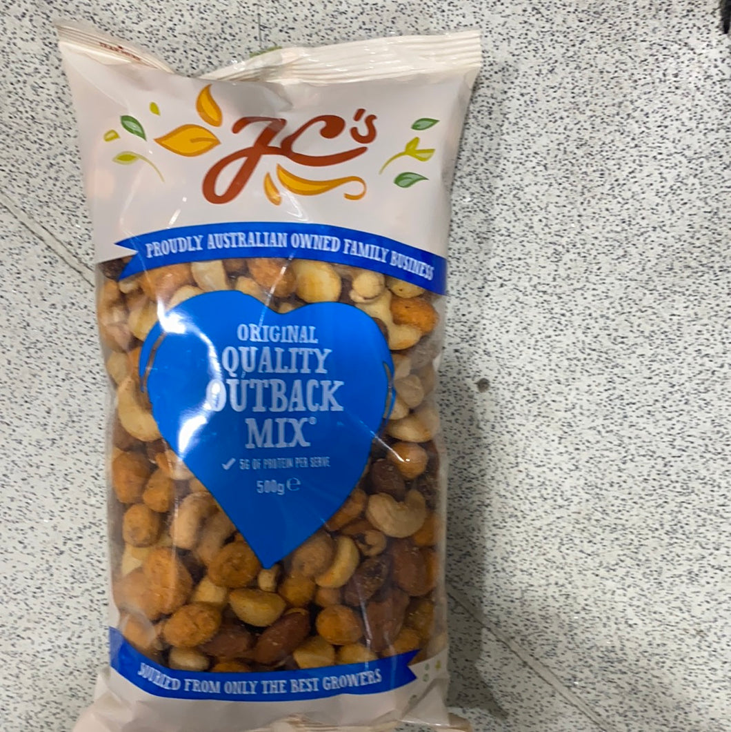 Nuts Quality Outback Mix